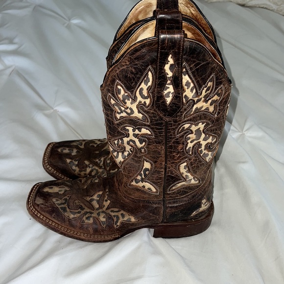 Add to bundle, I’ll send DISCOUNT! Johnny Ringo leopard printsize 6.5 - Picture 2 of 9